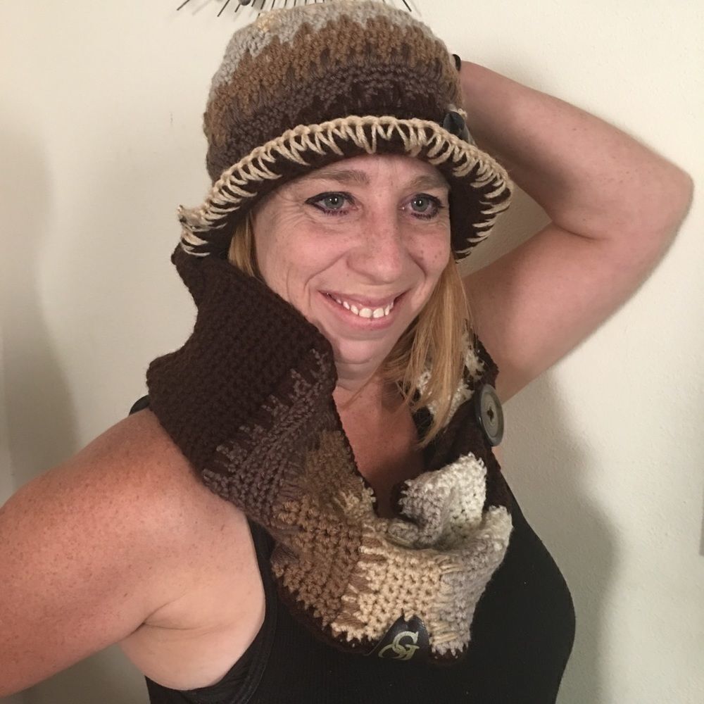 Handcrafted in the USA Hat & Scarf Set